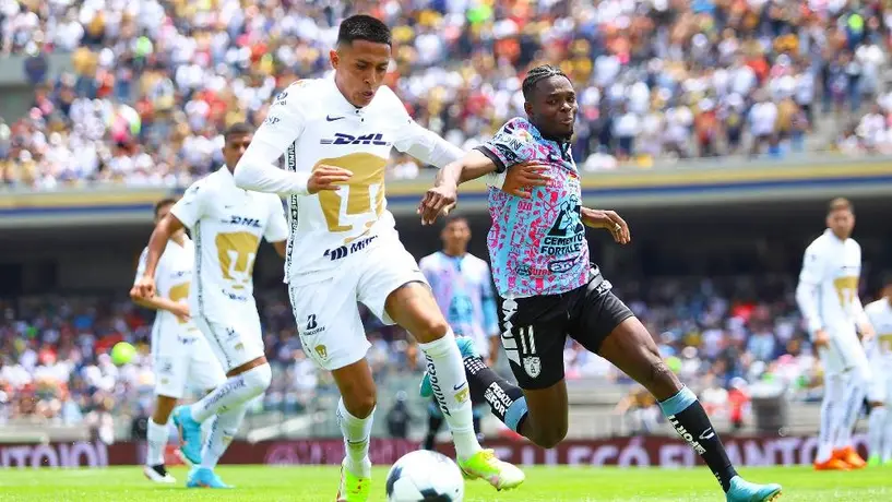 Pumas: Oliver Pérez tuvo este enorme gesto con un niño al final del juego