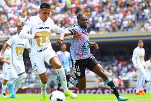 Pumas: Oliver Pérez tuvo este enorme gesto con un niño al final del juego