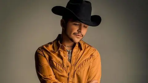 Christian Nodal: Vivió aterrorizante momento con el muñeco Chucky