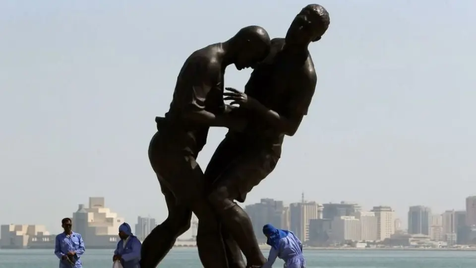 Qatar: Exhibirá la estatua del cabezazo de Zidane a Materazzi en el Museo del Deporte