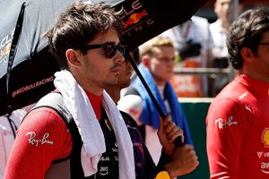 Carlos Sainz sobre Ferrari en el GP de Azerbaiyán: "Fue muy frustrante"