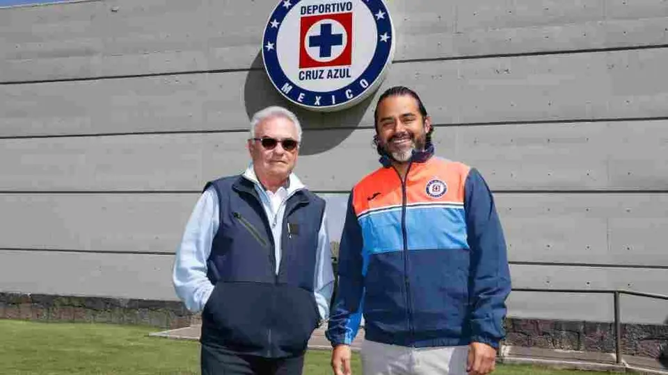 Cruz Azul: Eligió sus 8 refuerzos del C2022 entre 125 opciones, confesó Director Deportivo