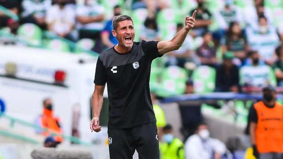Querétaro: Pablo Morant aseguró que Cruz Azul no hizo tanto mérito para ganar el partido