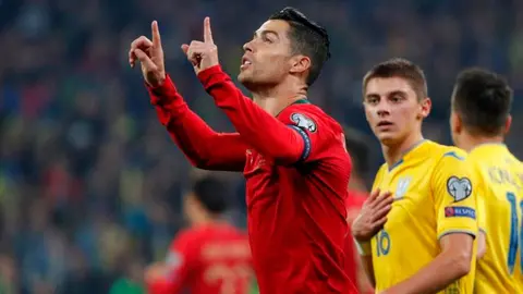 Cristiano Ronaldo: Jersey de CR7 fue subastado para ayudar a ucranianos tras invasión rusa