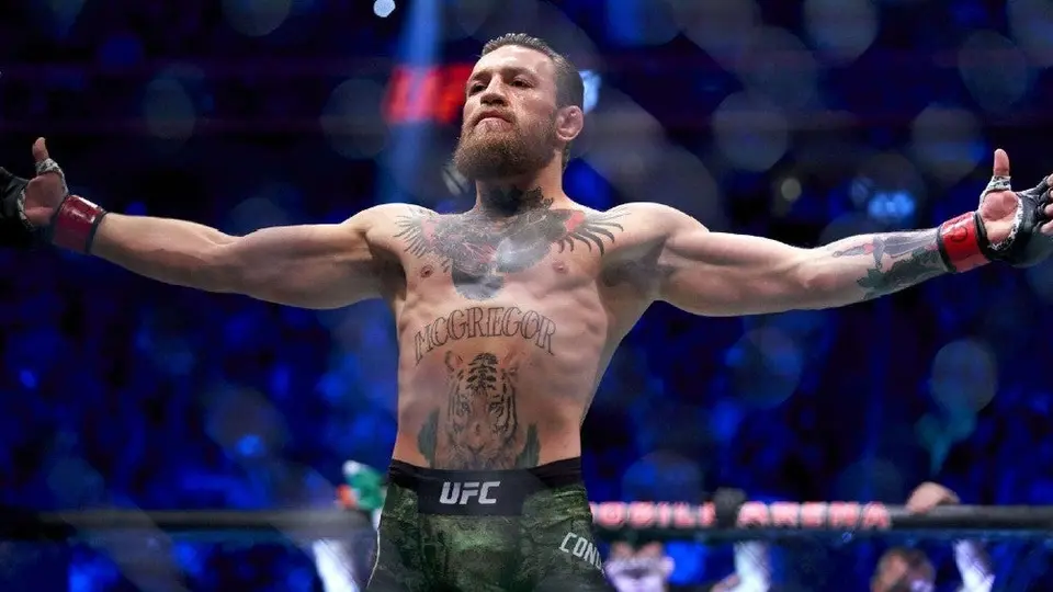 Video: Conor McGregor protagonizó persecución policial en autopista de Dublín