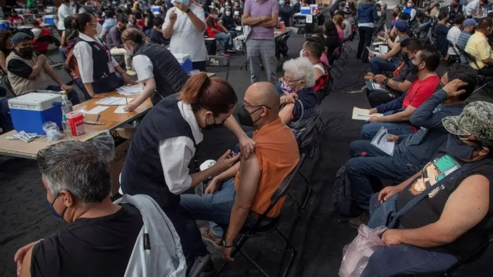 Covid-19: ¿Cuándo y dónde aplicarán vacuna para rezagados en CDMX?