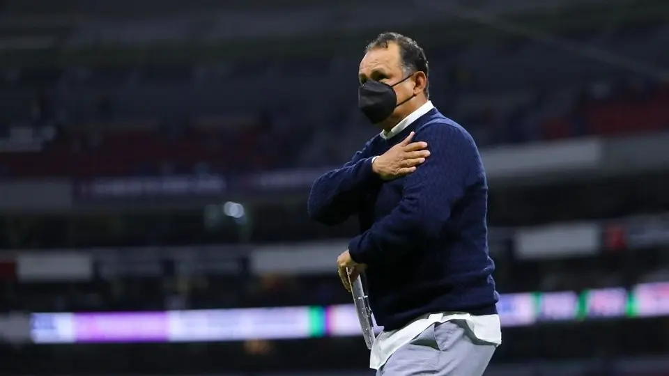Reynoso sobre  Ordiales: 'No pasamos Navidad juntos, pero vemos por el club’