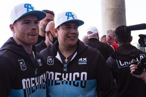 De la Hoya sobre su distanciamiento de Canelo: 'Le echo la culpa a Eddy Reynoso'