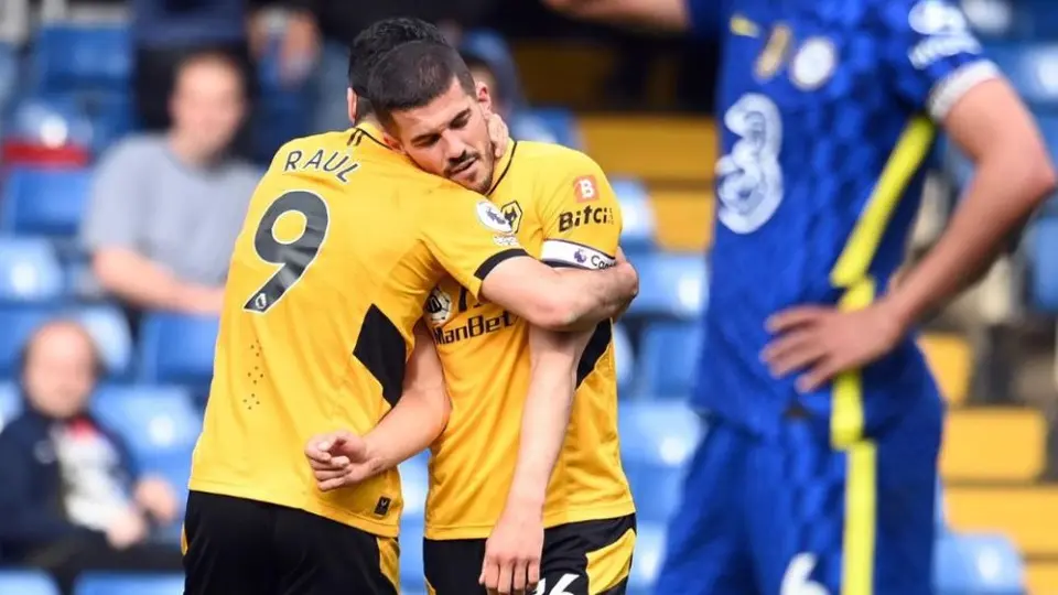 Raúl Jiménez: Wolves rescató el empate ante el Chelsea en la última jugada del partido
