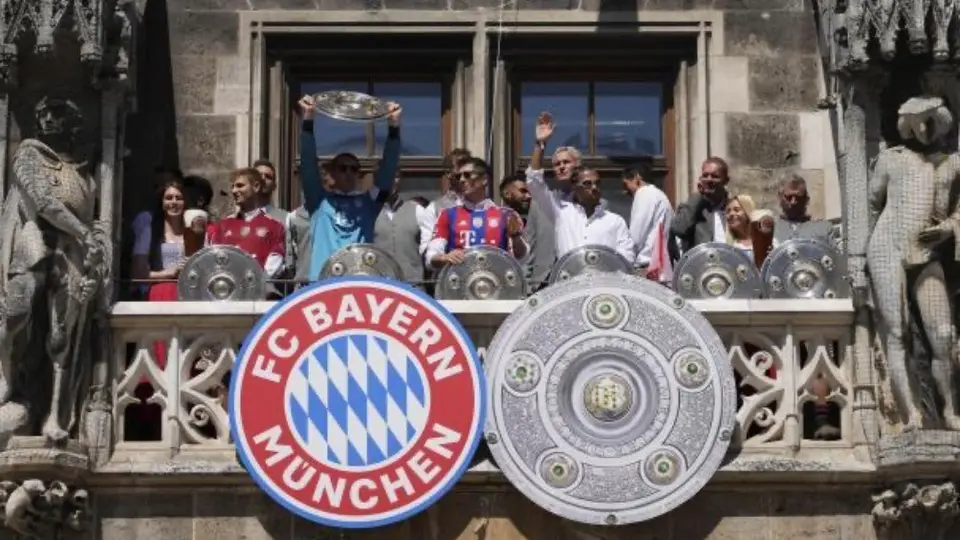 Lewandowski: Aficionados afirman que hizo 'guiños' al Barcelona en festejo de Bayern