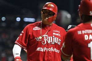 Diablos Rojos: Japhet Amador le negó la serie a los Tigres de Quintana Roo