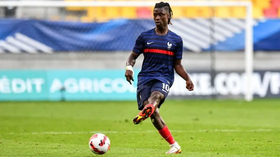 Camavigna tuvo tremendo gesto con la Selección de Ucrania tras la Semifinal de la Eurocopa Sub 21