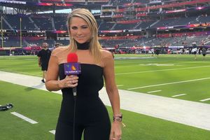 Inés Sainz: "Televisa reaccionó y empezó a poner mujeres, después de mi incursión en Atenas"