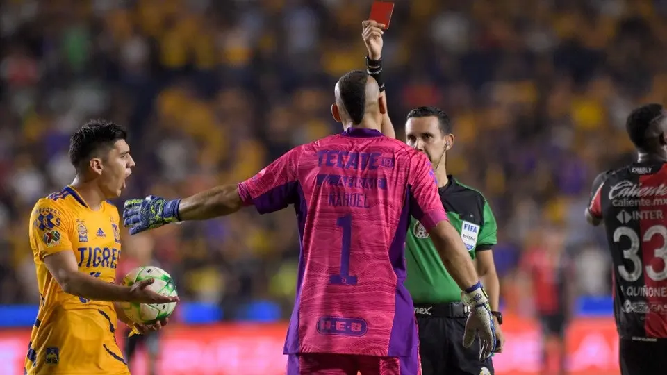 Tigres vs Atlas: Nahuel Guzmán fue expulsado en el tiempo agregado