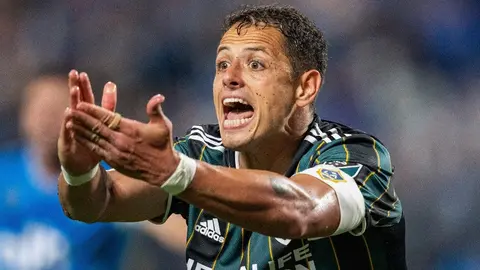 Chicharito Hernández sobre la barbarie en la Corregidora: ‘La violencia no es el camino’