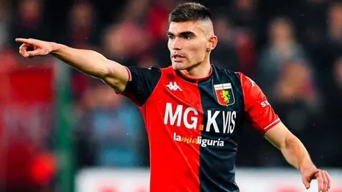 Johan Vásquez: Envió emotivo mensaje a la afición del Genoa tras descender a la Serie B