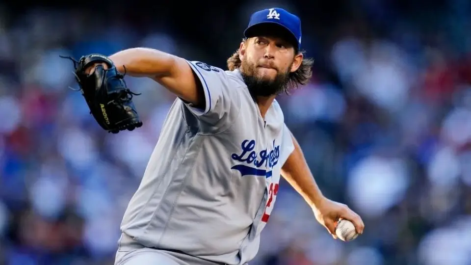 Clayton Kershaw: Renovó con los Dodgers por una temporada