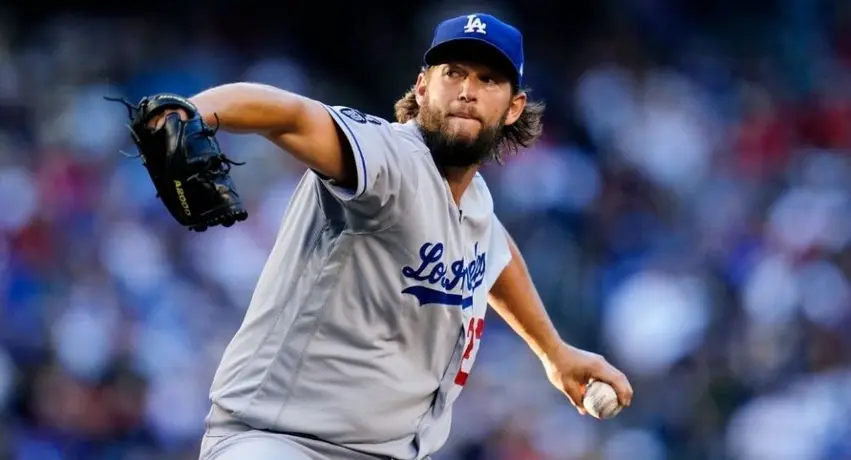 Clayton Kershaw: Renovó con los Dodgers por una temporada
