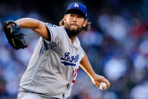 Clayton Kershaw: Renovó con los Dodgers por una temporada