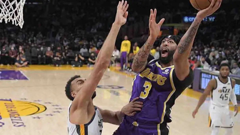 NBA: Anthony Davis será baja de Lakers por cuatro semanas