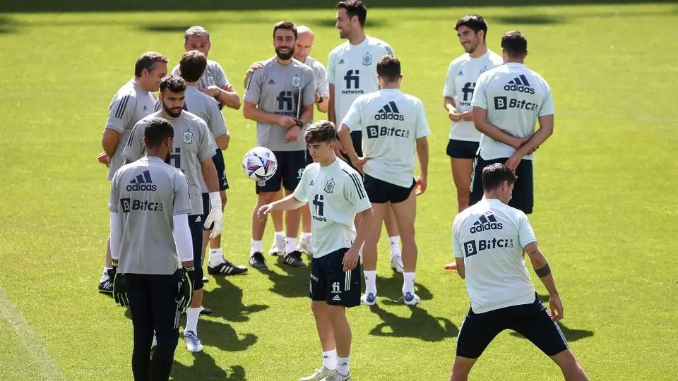 España vs República Checa: A ganar para no perder el paso en el Grupo B