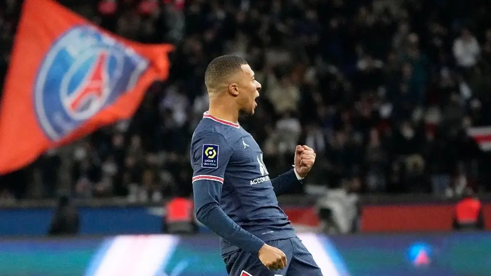 Benzema sobre jugar con Mbappé en el Real Madrid: "Marcaríamos el doble de goles"