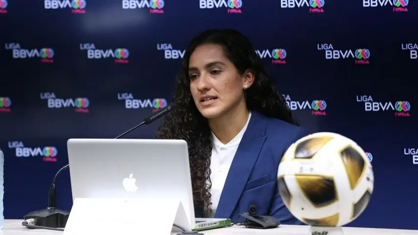 Eva Espejo con Rayadas