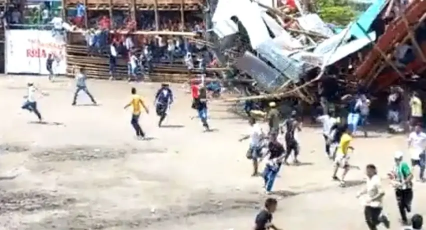 Video: Grada en una plaza de toros en Colombia colapsó; hay cuatro muertos