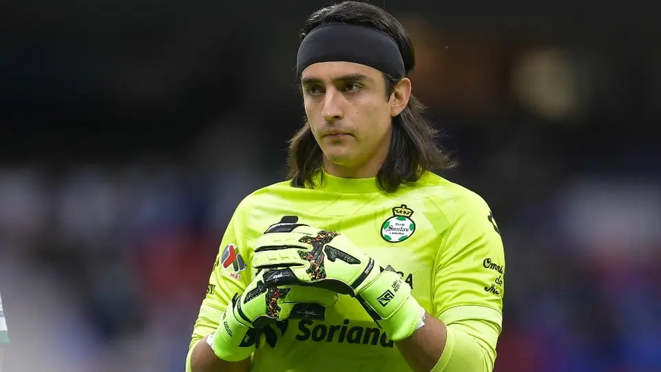 Carlos Acevedo: Acaparó los reflectores en Inglaterra por sus atajadas ante Cruz Azul