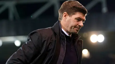 Premier League: Gerrard, positivo a Covid-19; no dirigirá al Aston Villa en los próximos dos juegos