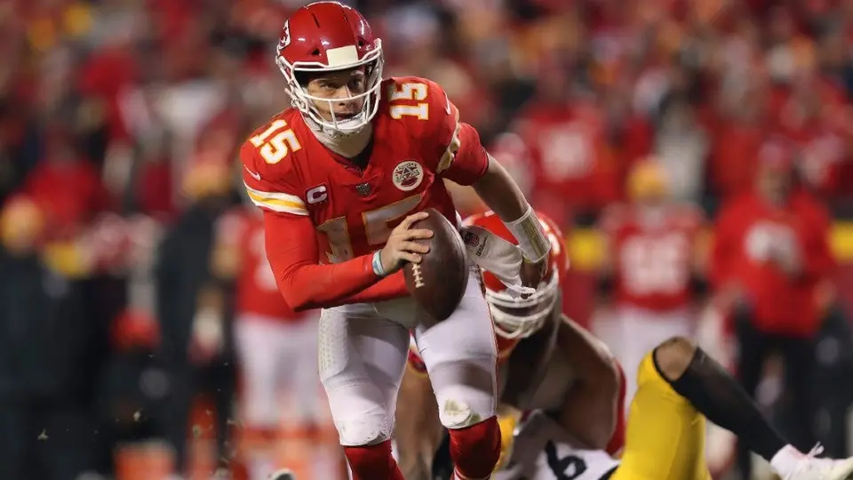 NFL: Kansas City Chiefs aplasta a Steelers y se instala en la Ronda Divisional
