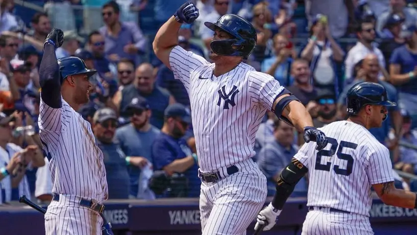 MLB: Yankees 'jugaron' a aventar chicles durante encuentro contra Atléticos de Oakland
