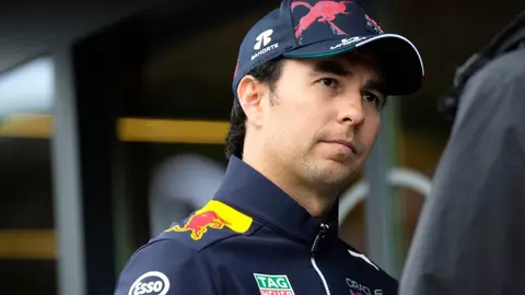 Checo Pérez: Perdió casco de F1 con valor superior a los 7 mil dólares