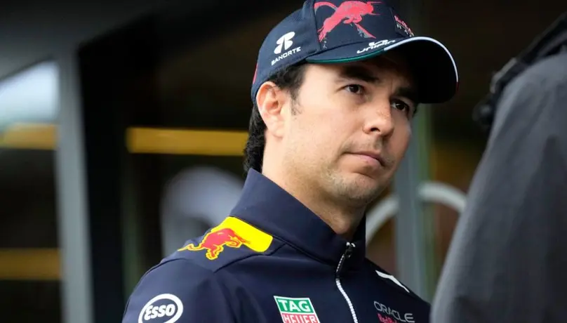 Checo Pérez: Perdió casco de F1 con valor superior a los 7 mil dólares