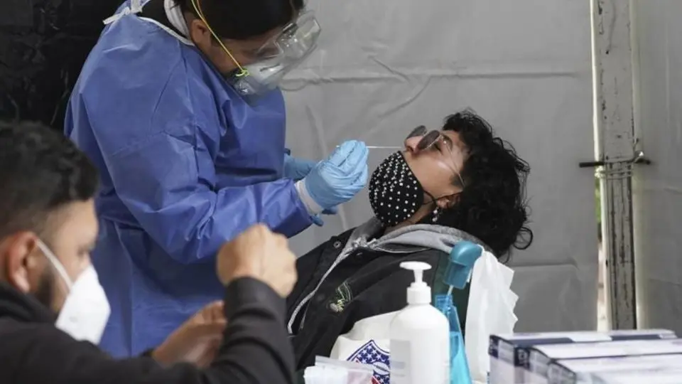 Covid-19: México registró 5 mil 714 casos y 163 muertes