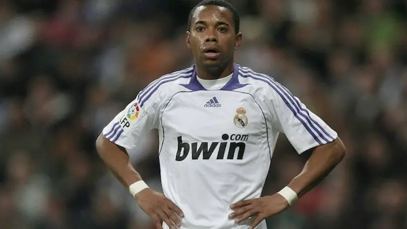 Autoridades italianas solicitan extradición de Robinho y Ricardo Falco