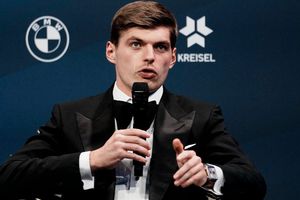 Verstappen sobre rumores del retiro de Hamilton: 'No hay razón para que lo haga'