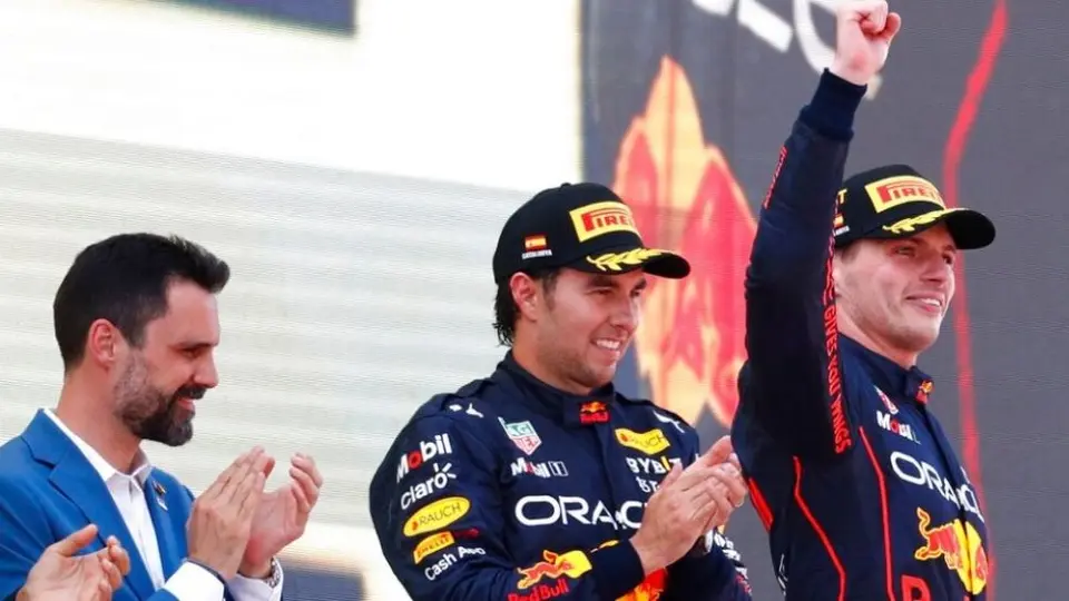 Verstappen tras el GP de España: 'Fue genial haber firmado este doblete con Checo'