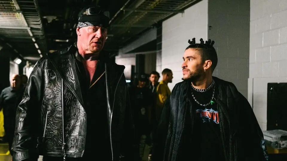 Video: Undertaker hizo aparición especial en concierto de Bad Bunny