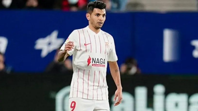 Tecatito Corona: Alavés confundió Televisa con TV Azteca previo al partido vs Sevilla