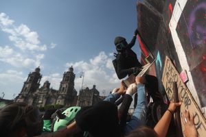 8M: Marcha por el Día de la Mujer deja al menos 12 personas heridas