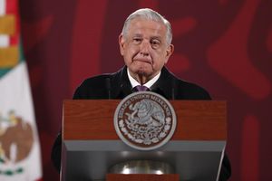 AMLO: Inai negó solicitud del presidente para investigar los bienes del periodista Carlos Loret de Mola