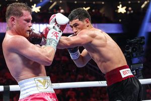 Canelo Álvarez: Dmitry Bivol conservó el título semicompleto tras vencer al mexicano