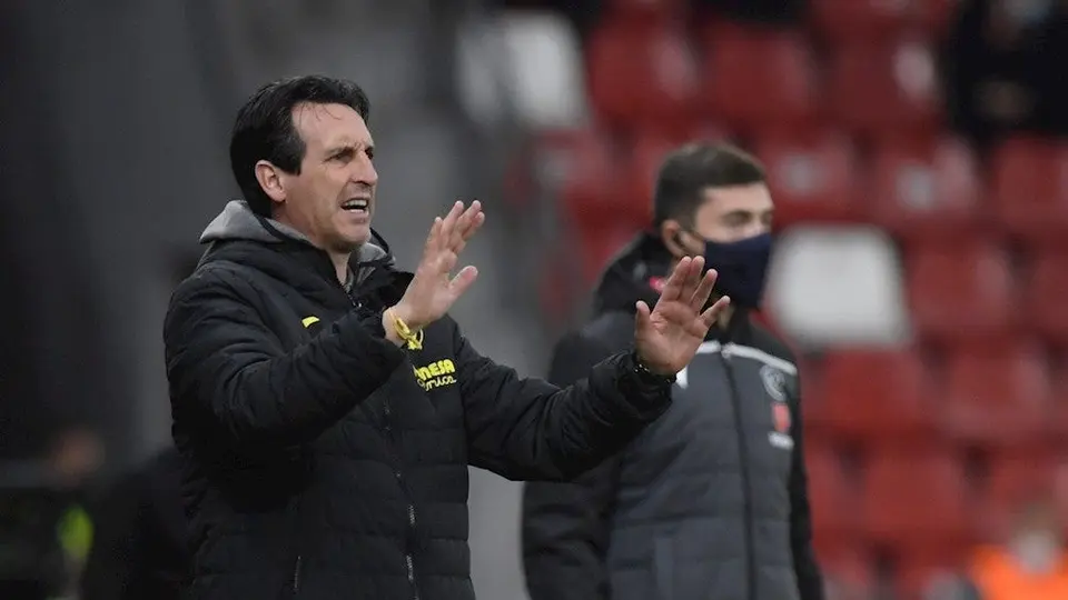 Unai Emery cargó contra Piqué: 'No fue honesto e intentó engañar'