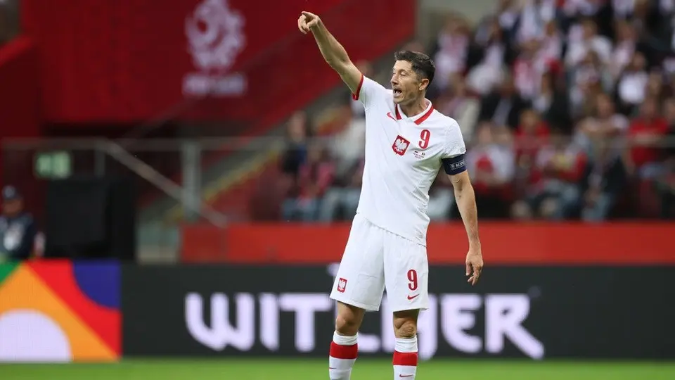 Lewandowski reiteró su deseo de dejar al Bayern, aunque "no quiere forzar nada"