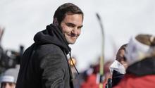 Video: Roger Federer tuvo una simpática reacción al tatuaje de un aficionado