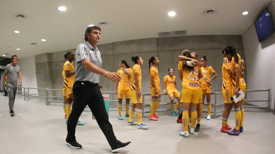 Tigres Femenil: Roberto Medina dejó la dirección técnica de la Amazonas