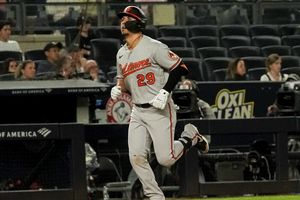 Ramón Urías: Cuadrangular del mexicano le dio la victoria a Orioles sobre Yankees