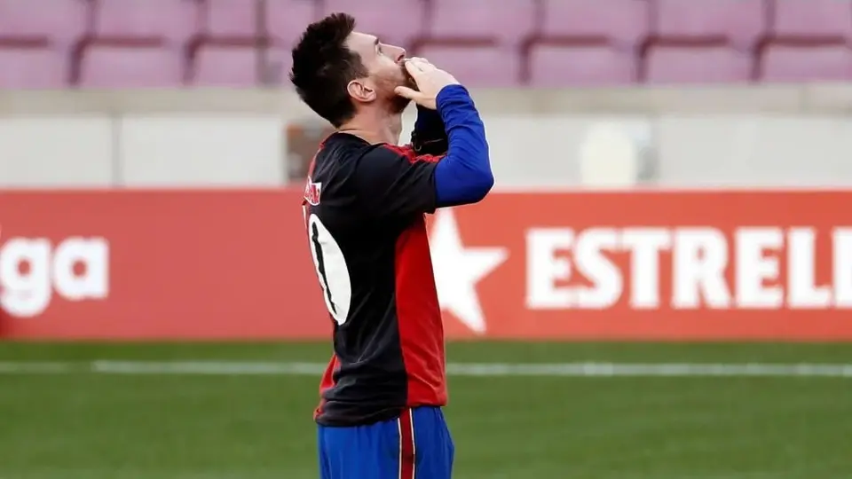Messi: ¿Cómo decidió rendir homenaje a Maradona con la playera de Newell's?