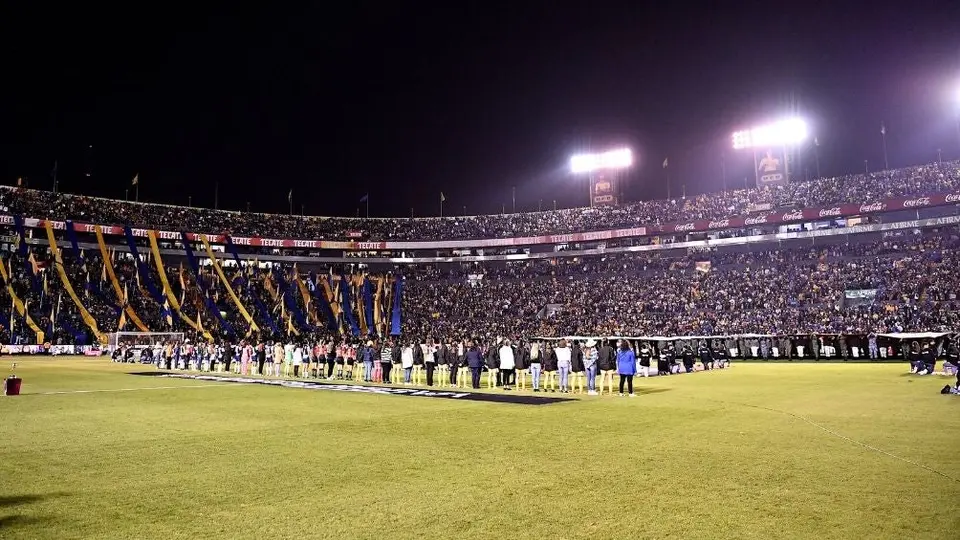 Tigres Femenil: Apagó las luces del Estadio Universitario durante entrevistas a Rayadas
